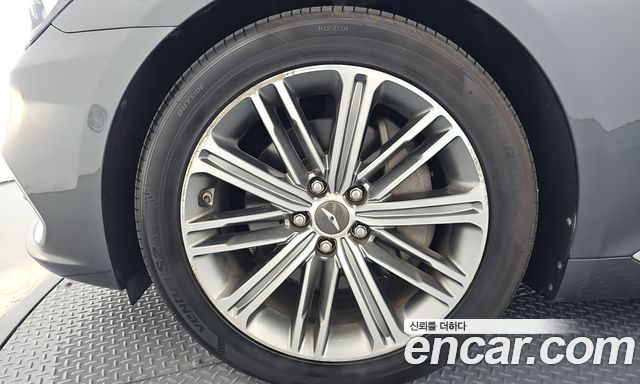 Genesis G80 3.3 GDI AWD Luxury 2018 — фото 5