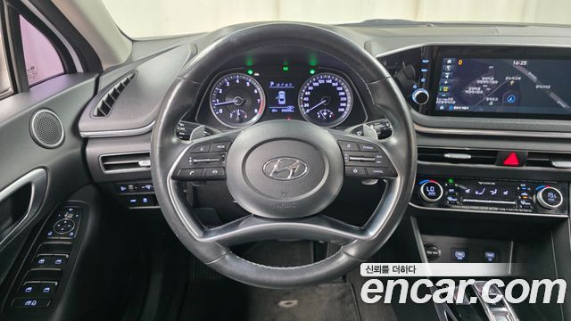 Hyundai Sonata (DN8) 2.0 LPG(rental car) Smart 2020 — фото 17