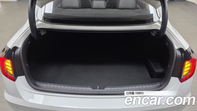 Hyundai Sonata (DN8) 2.0 LPG(rental car) Smart 2020 — фото 19