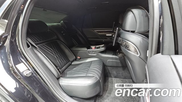 Genesis G90 (RS4) Gasoline 3.5 Turbo AWD 2022 — фото 11