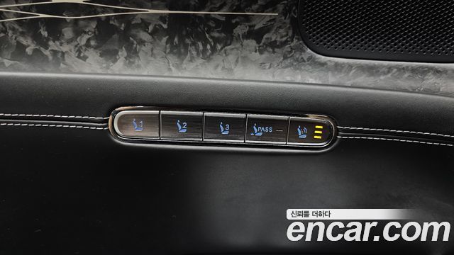 Genesis G90 (RS4) Gasoline 3.5 Turbo AWD 2022 — фото 19