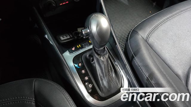 Kia Pride 1.6 GDI Sedan Prestige 2012 — фото 9