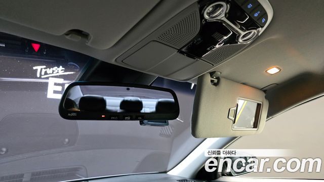 Hyundai Grandeur (IG) 3.0 Exclusive 2018 — фото 20