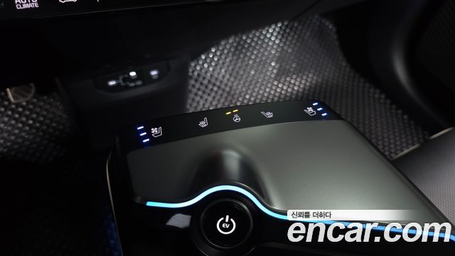Kia EV6 Long Range 4WD GT Line 2025 — фото 29