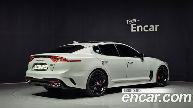 Kia Stinger 3.3 Turbo AWD GT 2018 — фото 2