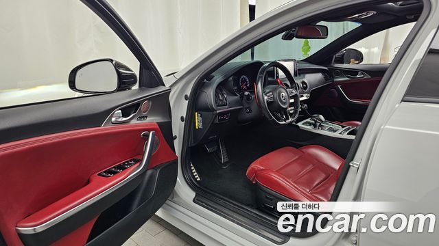 Kia Stinger 3.3 Turbo AWD GT 2018 — фото 10