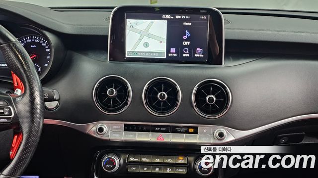 Kia Stinger 3.3 Turbo AWD GT 2018 — фото 14