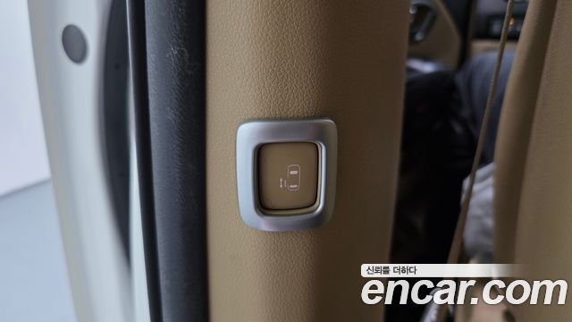 Kia Carnival 9-seater Prestige 2018 — фото 22