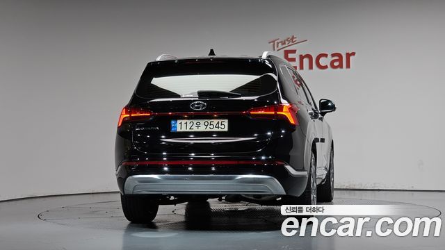 Hyundai Santa Fe Gasoline 2.5T 2WD Calligraphy 2021 — фото 4