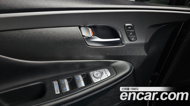 Hyundai Santa Fe Gasoline 2.5T 2WD Calligraphy 2021 — фото 18