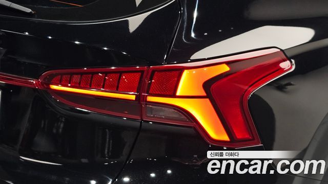 Hyundai Santa Fe Gasoline 2.5T 2WD Calligraphy 2021 — фото 23