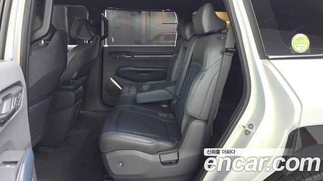 Kia EV9 Long Range 4WD GT Line 2024 — фото 12
