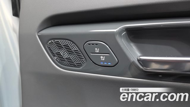 Kia EV9 Long Range 4WD GT Line 2024 — фото 19