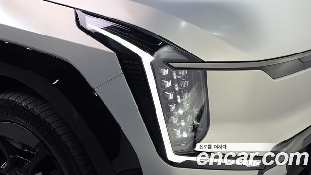 Kia EV9 Long Range 4WD GT Line 2024 — фото 22