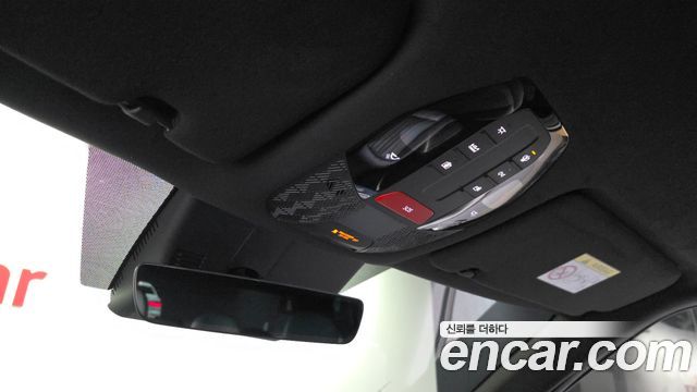 Kia EV9 Long Range 4WD GT Line 2024 — фото 30