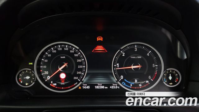 BMW 5 Series (F10) 520d M Aero Dynamic 2016 — фото 8