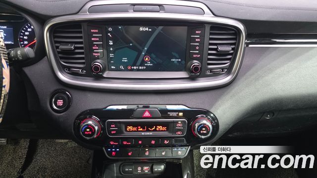 Kia Sorento Diesel 2.2 4WD Prestige 2018 — фото 14