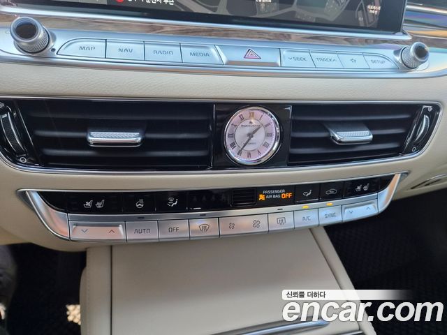 Kia K9 3.8 GDI AWD PlatinumⅢ 2020 — фото 8