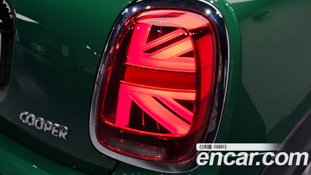 MINI Cooper HIGH Third Generation 2021 — фото 23