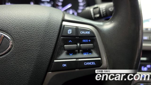 Hyundai Avante (AD) 1.6 e-VGT SMART Special 2018 — фото 16