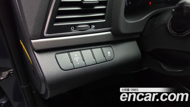 Hyundai Avante (AD) 1.6 e-VGT SMART Special 2018 — фото 27