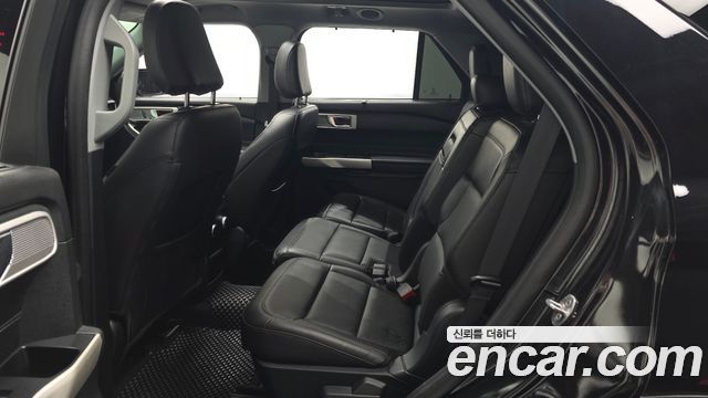 Ford Explorer (VI) 2.3 LimIted 4WD 2021 — фото 26