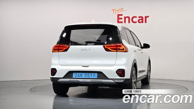 Kia Niro Plus Earth 2023 — фото 4