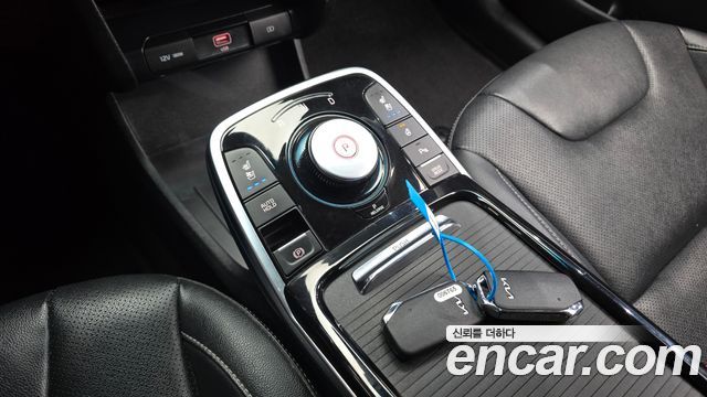 Kia Niro Plus Earth 2023 — фото 9