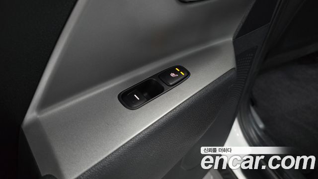 Kia Niro Plus Earth 2023 — фото 21