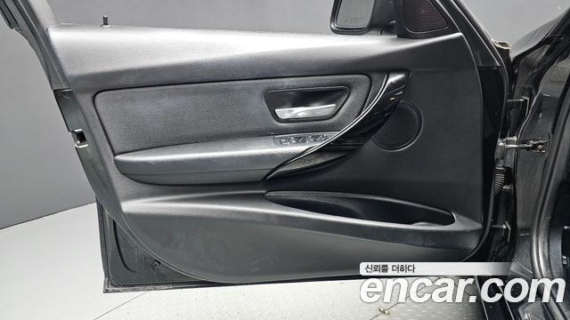 BMW 3 Series (F30) 320d 2018 — фото 24