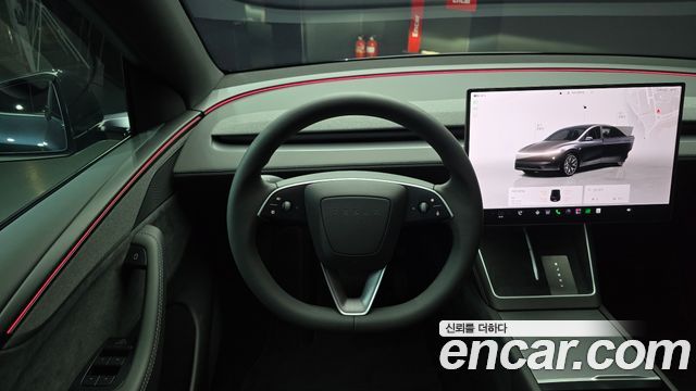 Tesla Model Y L Long Range AWD 2026 — фото 13