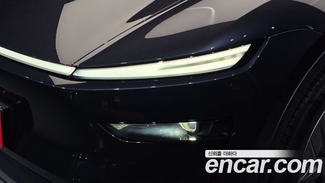 Tesla Model Y L Long Range AWD 2026 — фото 22