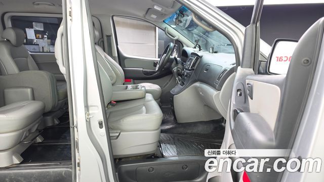 Hyundai Grand Starex 12-Seater Wagon Smart 2018 — фото 11