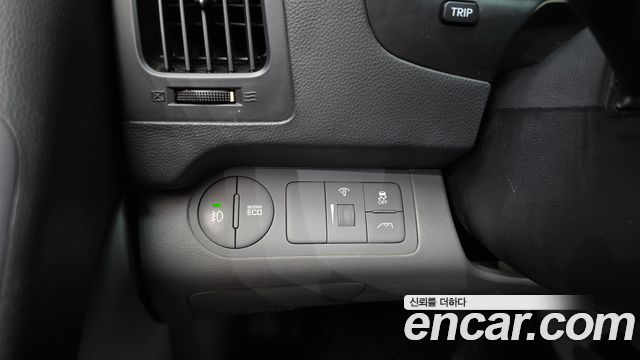 Hyundai Grand Starex 12-Seater Wagon Smart 2018 — фото 16