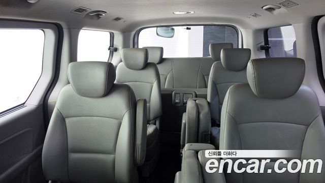 Hyundai Grand Starex 12-Seater Wagon Smart 2018 — фото 19