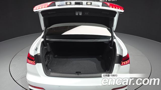 Audi A6 (C8) 45 TFSI Quattro Premium 2025 — фото 20