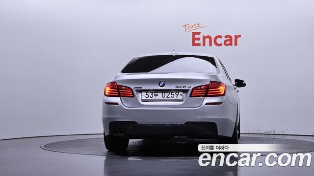 BMW 5 Series (F10) 520d xDrive M Aero Dynamic 2016 — фото 4