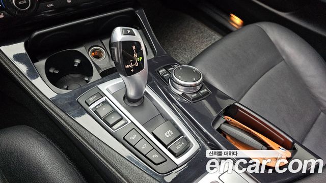 BMW 5 Series (F10) 520d xDrive M Aero Dynamic 2016 — фото 9