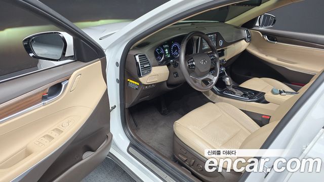 Hyundai Grandeur Hybrid (IG) Exclusive 2018 — фото 10