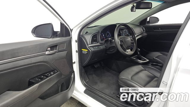 Hyundai Avante (AD) 1.6 GDI Value Plus 2018 — фото 10