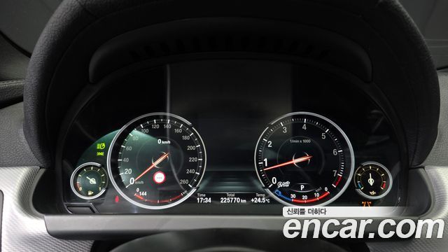 BMW 6 Series (F12) 640i Gran Coupe Exclusive 2013 — фото 8