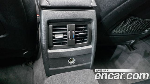 BMW 3 Series (F30) 320i Sport 2012 — фото 20