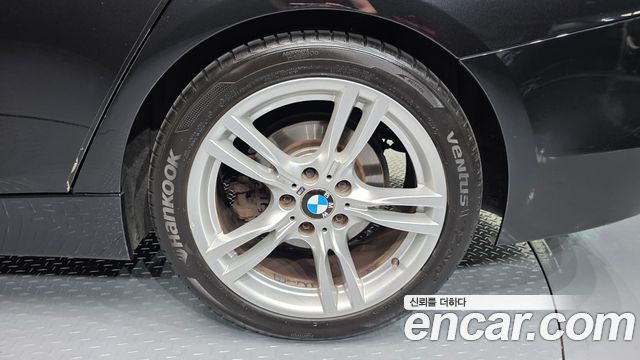 BMW 3 Series (F30) 320i Sport 2012 — фото 21