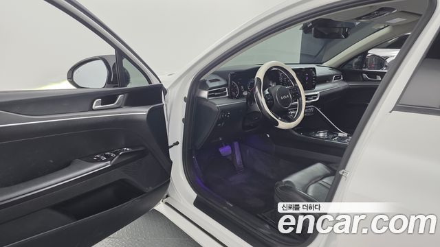 Kia K5 (III) 2.0 LPI(Renter car) Trandy 2023 — фото 10