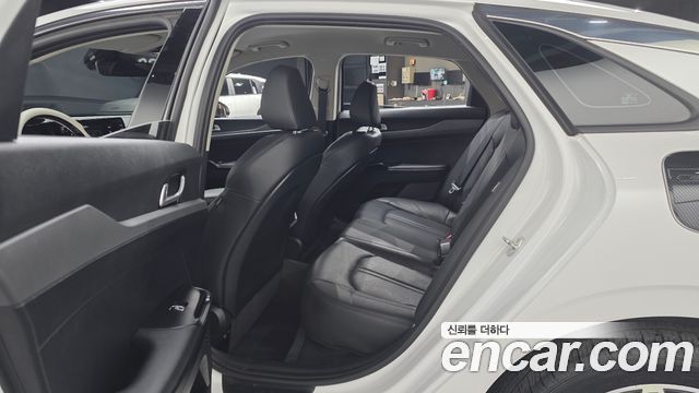 Kia K5 (III) 2.0 LPI(Renter car) Trandy 2023 — фото 11