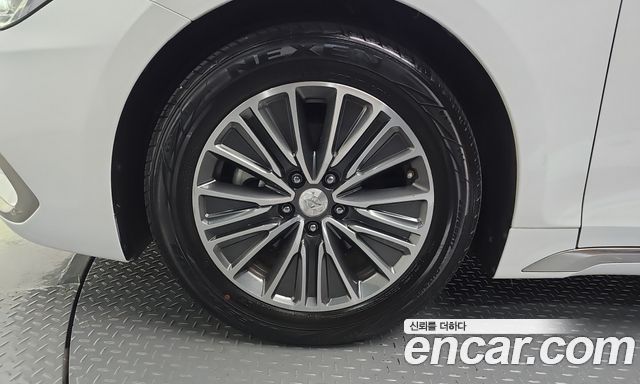 Hyundai Grandeur Hybrid (IG) Exclusive Special 2018 — фото 5