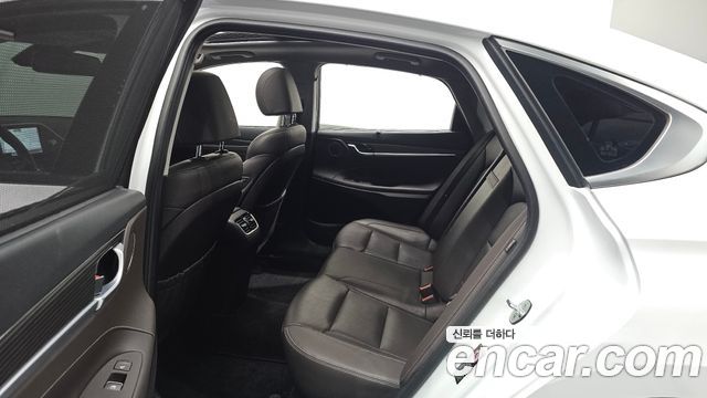 Hyundai Grandeur Hybrid (IG) Exclusive Special 2018 — фото 12