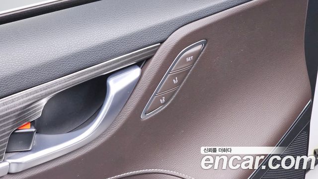 Hyundai Grandeur Hybrid (IG) Exclusive Special 2018 — фото 20