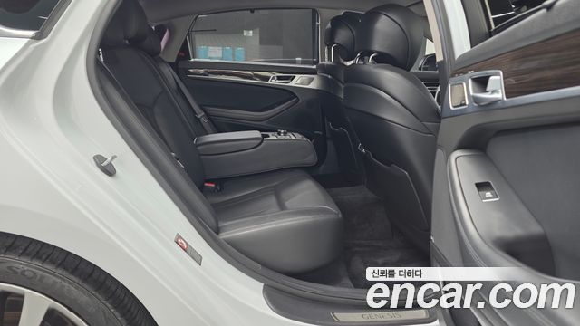 Genesis G80 3.3 GDI Premium Luxury 2017 — фото 11