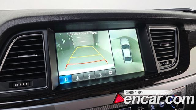 Genesis G80 3.3 GDI Premium Luxury 2017 — фото 15